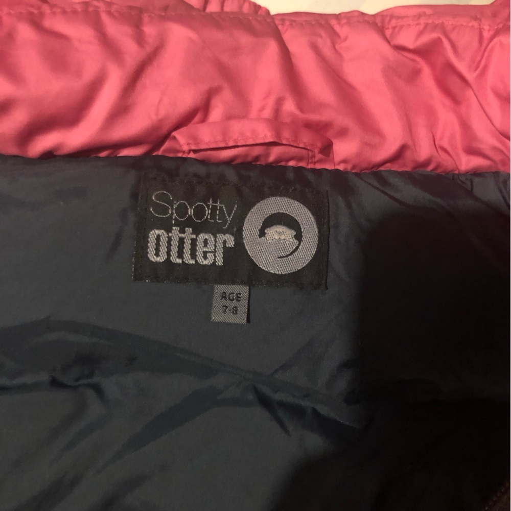 Girl’s down jacket - Picture 3 of 4